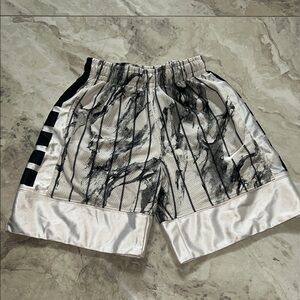Nike Marble Patterned Boys Shorts